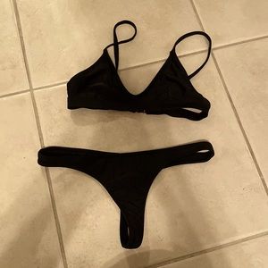 WHITE FOX BIKINI TOP